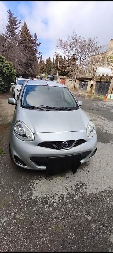 rustavi masin bazari 2022: Nissan March (Micra) – gümüşü rəng, 5 qapılı hetçbek. Texniki — 2