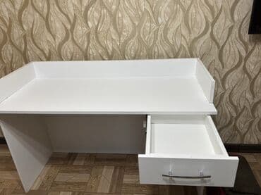 bardür: Düz masa, Stulsuz, Polkasız, Siyirməli, Azərbaycan, Mat laminat — 2