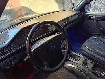 lider disk type 1 per page 40: Mercedes-Benz 230: 2.3 l | 1992 il Sedan — 6
