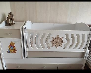 beşiyi: Oğlan və qız üçün, Dördbucaq, Beşik, Matras ilə — 1