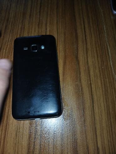 samsung a31 ekran: Samsung Galaxy J1 2016, 8 GB, rəng - Qara, İki sim kartlı — 9