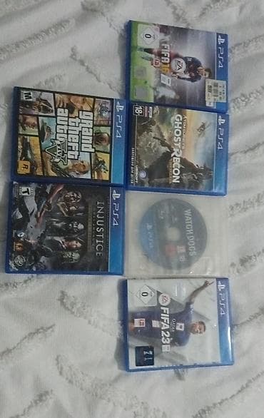 fat: PS4 Fat 500GB satılır. orgianl pultlar ilə əla vəziyyətdədir pultar — 6