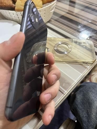 tecno camon 40 pro: IPhone 11, Qara, Face ID — 5