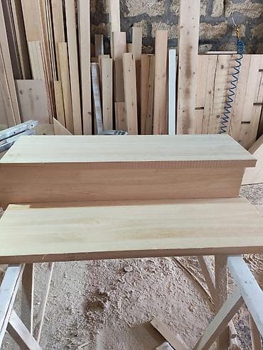 Quru inşaat materialları: Təbii ağacdan hazırlanmış pilləkən pilləsi və məhkərlər, Topdan və — 1