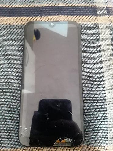 Huawei 32 GB, rəng - Qara, Qırıq — 2