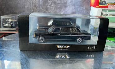 metbex tavan modelleri: Коллекционная модель Mercedes-Benz 240D V123 limousine black 1978 NEO — 1