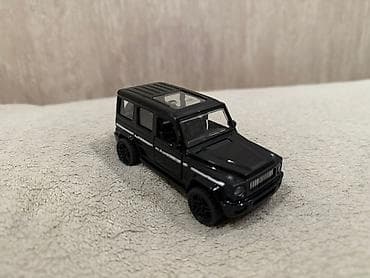 işlənmiş uşaq maşınları: Ağ yanir ve ses var. 1 dene-3 manat. Məhsul: Kolleksiya üçün metal — 2