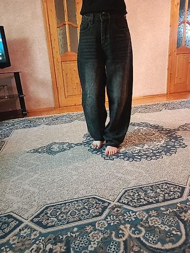 Geniş kəsimli tünd mavi/cins şalvar - Model: loose/relaxed fit, hündür — 1