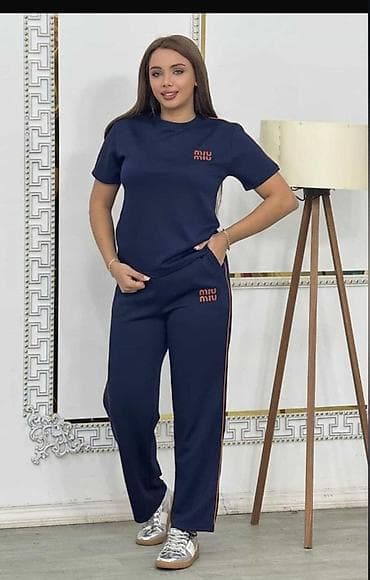 vilur dest: İki hissədən ibarət qadın idman dəsti - Rəng: tünd göy - Üst — 1