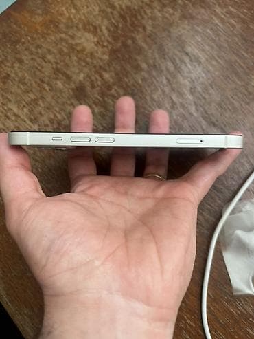 qeydiyatsız iphone: IPhone 13, 128 GB, Starlight, Face ID — 6