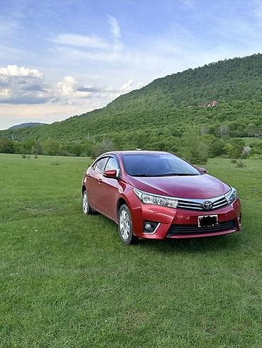 traktor satiwi: Toyota Corolla: 1.6 l | 2014 il Sedan — 5