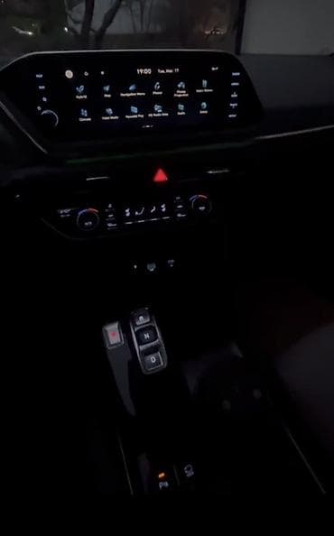 hyundai elantra 2015: Sanata 2 hibrid tam idiyal vəziyyətdə bez detal 45000 km ən fuludu — 9