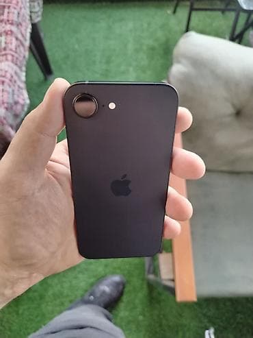 apple iphone 16e: IPhone 16e, 128 GB, Qara — 2