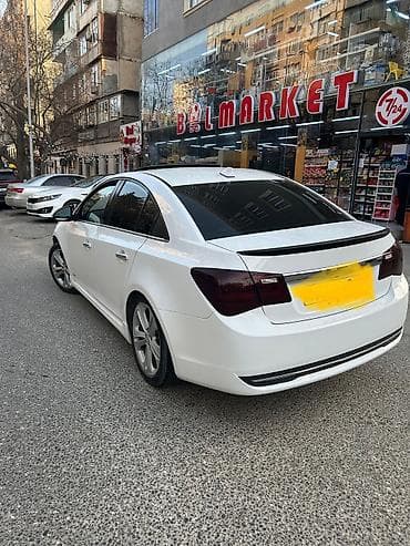 Продажа авто: Chevrolet Cruze: 1.4 л | 2015 г. 218000 км Седан — 4