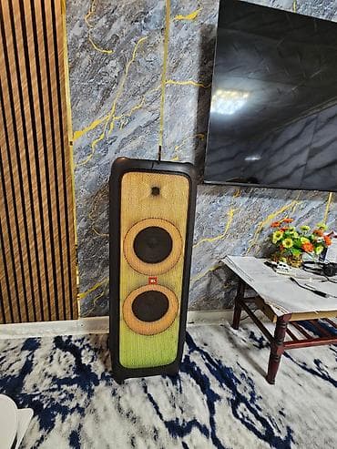 usilitel satışı: JBL.təzə alınıb.ehtiyyac olduğunnan satılır.real alıcılar narahat — 2