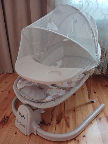 yeni doğulmuş uşaq tortları: Oğlan və qız üçün, Dördbucaq, Beşik, Dəst ilə, Matras ilə, Yellənmə mexanizm ilə — 4