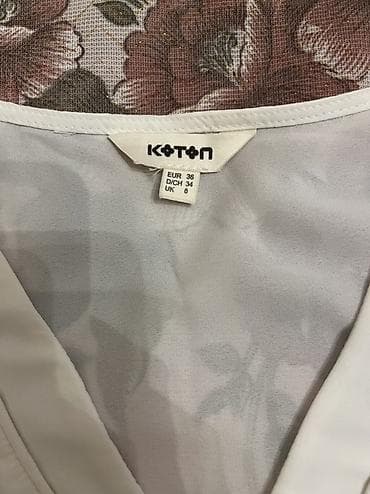 mayka modelleri: Koton brendi qadın bluzası - Model: qolsuz, V-şəkilli yaxalı - Rəng — 2