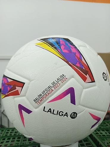 Мячи: Məhsul: Futbol topları dəsti - Brendlər və modellər: - Soccermax — 6