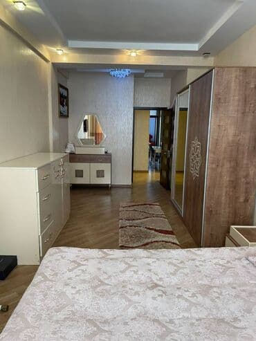 xırdalan günlük evlər: 3 otaqlı, Xətai r. r-nu — 6