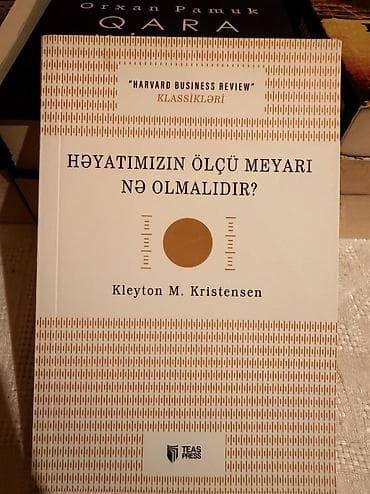 Kitabların hər biri 1 azn. Tək - tək satılmır. Minimum 4 kitab alana — 7