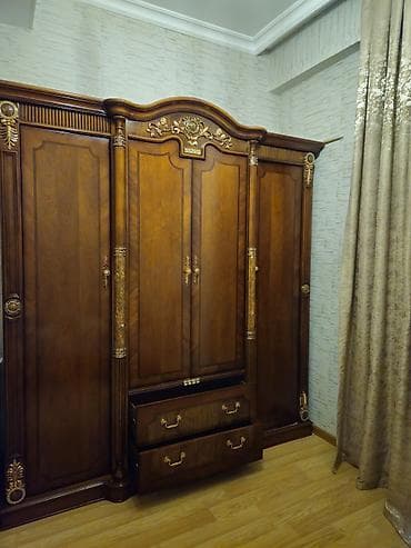 qarderob: İşlənmiş, 4 qapılı, Siyirməli, Qəhvəyi, Taxta, Açılan, Düz dolab — 2