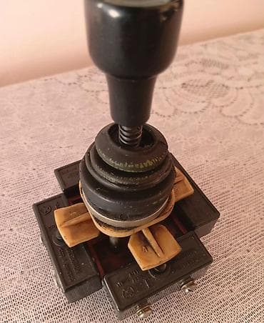 Krestovin Sənaye tipli joystick tipli istiqamətləndirici idarəetmə — 5