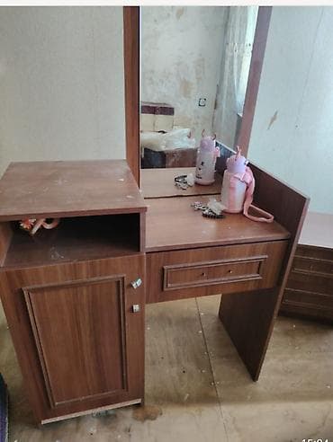 at fiqur: Klassik divan, Qonaq otağı üçün, Açılmayan — 5