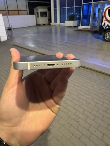 Фото и видеокамеры: IPhone 13, Белый, Face ID — 5