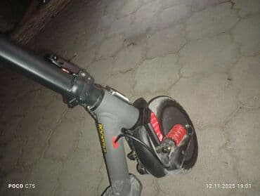 İşlənmiş Elektrik samokat 9", 501 - 750 Vt, 26 - 35 km/s, Ödənişli çatdırılma