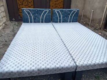 taxt uzluyu: Təzə çarpayılar. 1 nəfərlik çarpayılar 60manat. 2 nəfərlik taxt — 3