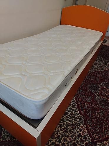 islenmis matras: Tək nəfərlik çarpayı matrasnan bir yerde satilir. 400Manata — 2