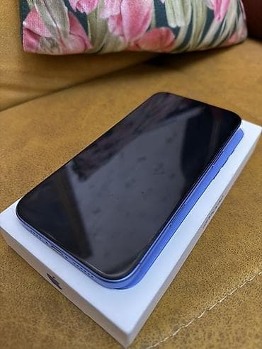 korpuslar: IPhone 16 Plus, 512 GB, Simsiz şarj, Face ID — 2