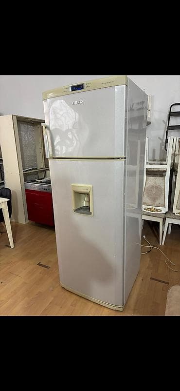 manitorlarin satisi: 2 qapılı Beko Soyuducu Satılır, rəng - Gümüşü, Dispenserli — 1