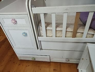 beşik: Uşaq beşiyi və komod dəsti - Material: ağ rəngli laminat/taxta — 2