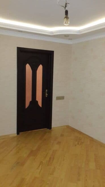 evler bineqedide: Bakı, 2 otaqlı, Köhnə tikili, m. Qara Qarayev, 60 kv. m — 10