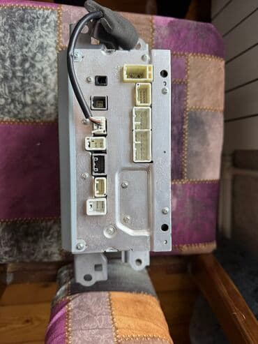 işlənmiş pərdələr: Toyota üçün maqnitola işlək vəziyətdədir — 5