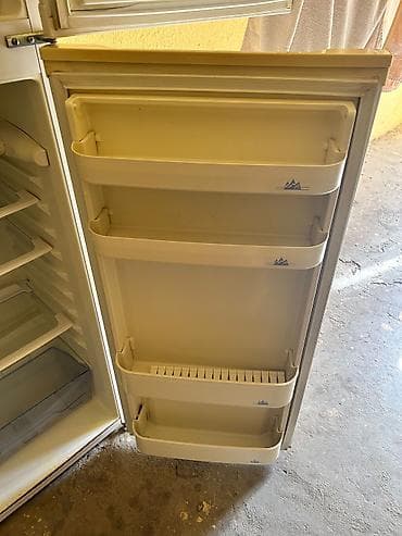 BEKO iki qapılı soyuducu - Yuxarıda dondurucu, aşağıda soyuducu bölmə — 2
