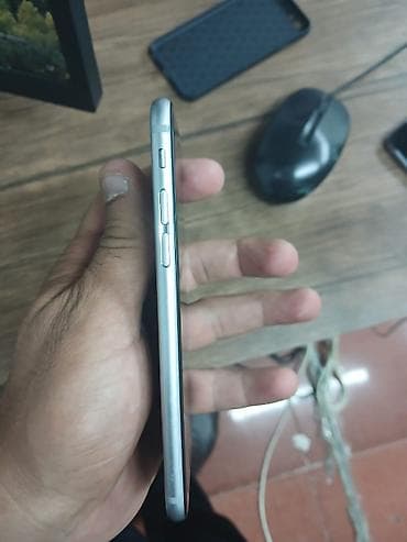 iphone 6 plus ekran: IPhone 6s, Space Gray, Barmaq izi — 5