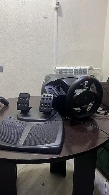 Планшеты: Logitech MOMO Racing sükan və pedal seti - Brend/model: Logitech MOMO — 2