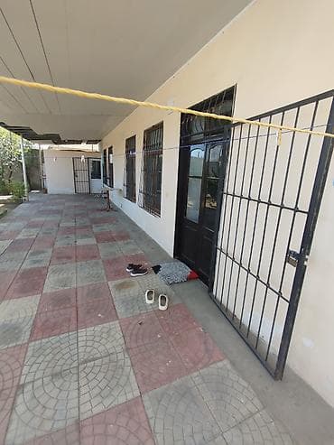 maştaga: 4 otaqlı, 100 kv. m, Kredit yoxdur, Orta təmir — 5