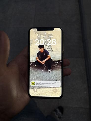 iphone ucuz modeli: IPhone X, 256 GB, Gümüşü, Qırıq — 2