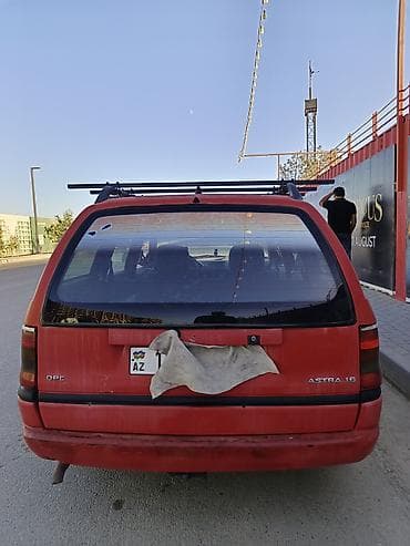 Opel Astra: 1.6 l | 1996 il 271000 km Universal — 8