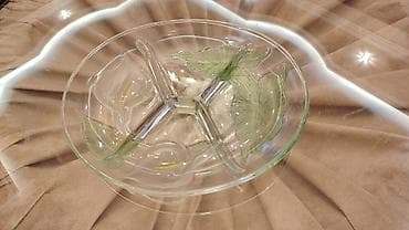 Şüşə bölməli salat/ziyyət qabı
