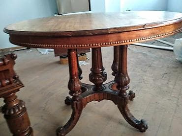 Qedimi antikvar stol lalafo.az -da Qedimi antikvar stol