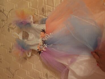 hörümçək adam paltarı: Unicorn don 4 yas 1defe geyinilib — 5