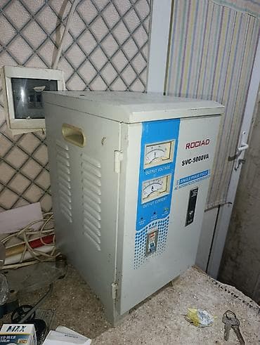 ev qizdiran: Rociad SVC-5000VA – tək fazalı avtomatik gərginlik tənzimləyicisi — 1