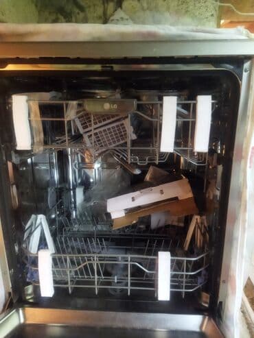 İçki texnikası: Qabyuyan maşın LG, Tam qabaritli (60 sm.), Ayrıca dayanan — 2