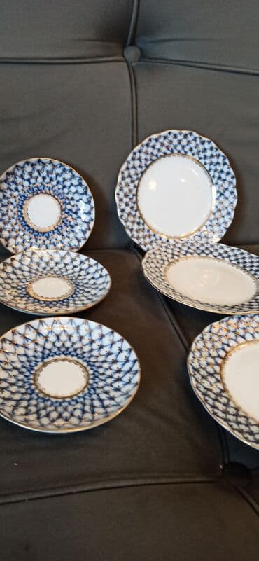 Məhsul: Naxışlı metal stəkanlar dəsti + dekorativ metal qab-qacaq