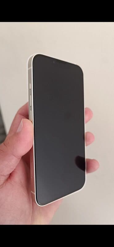 IPhone 13, 128 GB, Ağ, Simsiz şarj, Face ID lalafo.az -da IPhone 13, 128 GB, Ağ, Simsiz şarj, Face ID
