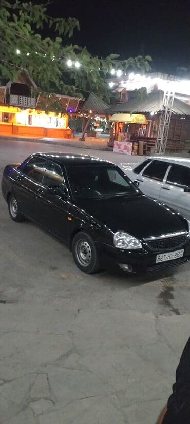 traktor 1221 qiymeti: Lada Priora sedan – qara rəng, 4 qapılı, ön və arxa işıqlar orijinal — 10